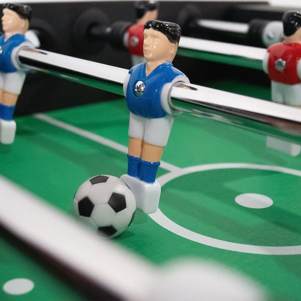 Bandito Tischkicker BigFun kompakt, für 2 Spieler, Farbe wählbar