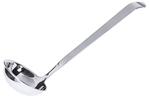 Utensil für die Küche, Schöpfkelle, Rauchrohr