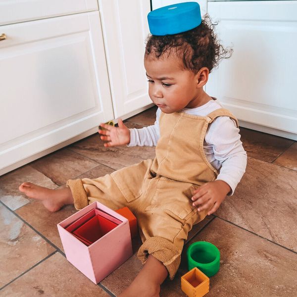 GRIMM´S Großer Kistensatz Regenbogen, 6 Holzkisten, ab 2 Jahre GRIMM´S Großer Kistensatz Regenbogen, 6 Holzkisten, ab 2 Jahre