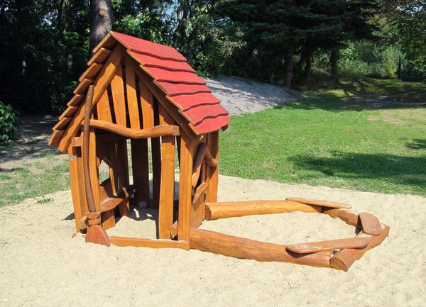 Spielhaus, Holzspielhaus, Sandkasten, Kletter-/Schaukel-Element, Rotes Dach