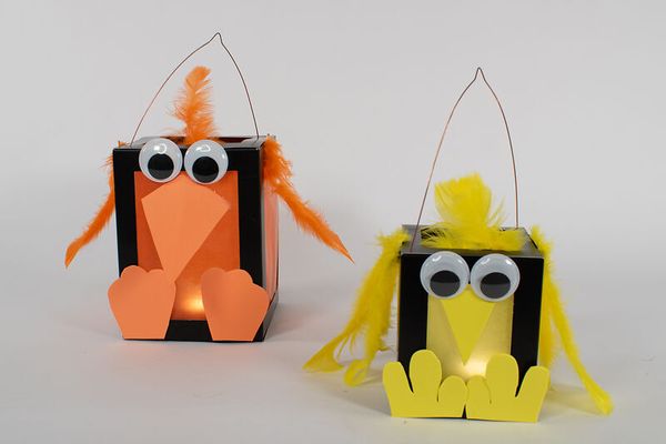 Papiertüte, Kunstprojekt, Vogelfigur, Papierkunst, Goggels