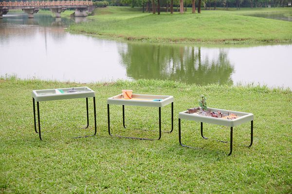 Spieltische mit Ständer, verschiedene Varianten