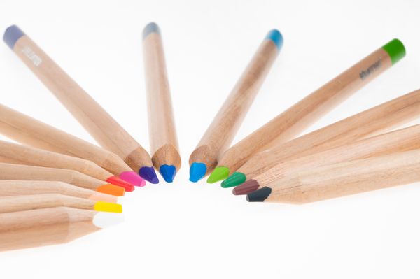 Edugreen Dreikant-Buntstifte, in 12 Farben sortiert, 12 Stück