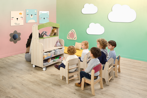 MATHOU Theater auf Rollen MATHOU Theater auf Rollen