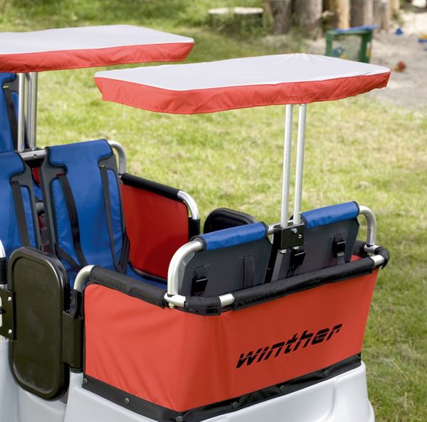 WINTHER Sonnenschutz für 2 Sitzplätze im Turtle Kinderbus  WINTHER Sonnenschutz für 2 Sitzplätze im Turtle Kinderbus