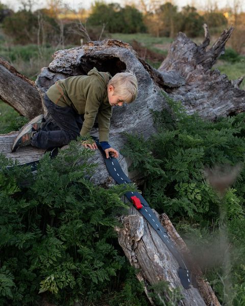 waytoplay Set "King of the Road", Spielstraßenelemente aus PVC, 40 Teile waytoplay Set "King of the Road", Spielstraßenelemente aus PVC, 40 Teile