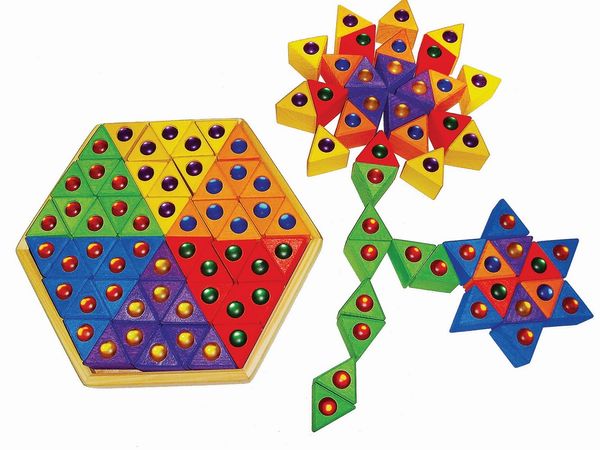 puzzle, tangram, geometrische formen, holzpuzzle, stickerfarben