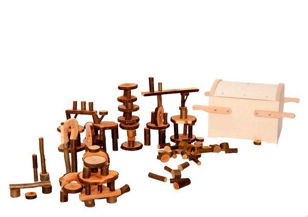 EcoBlocks Natur-Bausteine inkl. Piratenkiste, 144 Teile EcoBlocks Natur-Bausteine inkl. Piratenkiste, 144 Teile