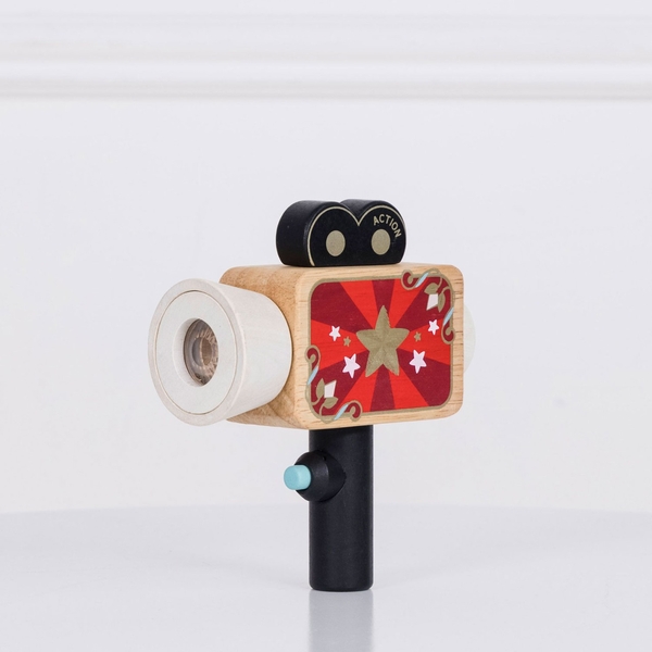 Hollywood Filmkamera, Holz, 13 x 8 x 15 cm, ab 3 Jahre Hollywood Filmkamera, Holz, 13 x 8 x 15 cm, ab 3 Jahre