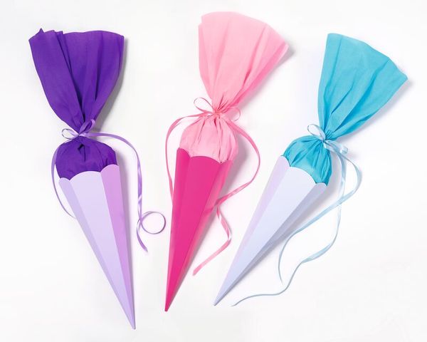 FOLIA Schultüten-Rohlinge, eckig, aus Fotokarton, 68 cm, 5 Stück, Farbe wählbar