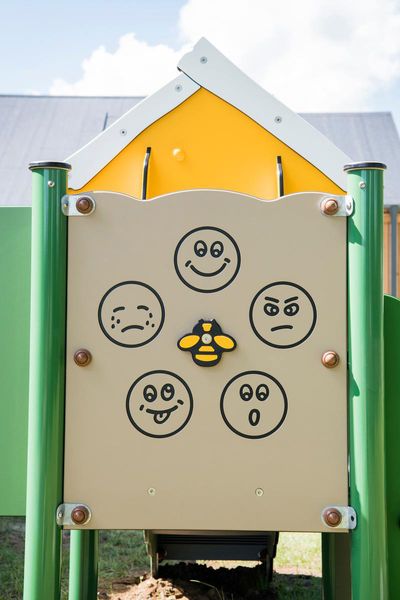 Spielturm Anne