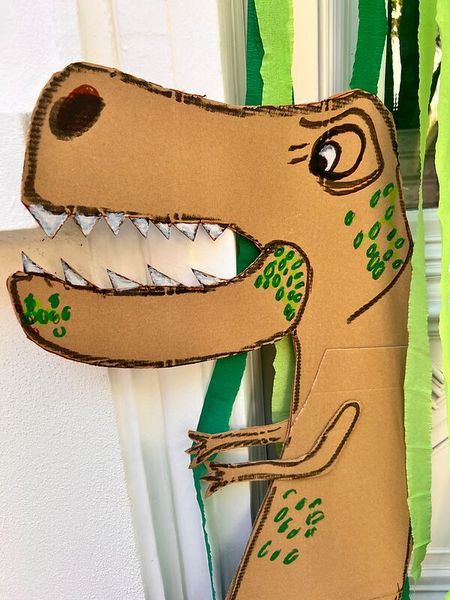 Dinosaurier, Pappe, Lichtgrün, Zackige Zähne, Autoportier