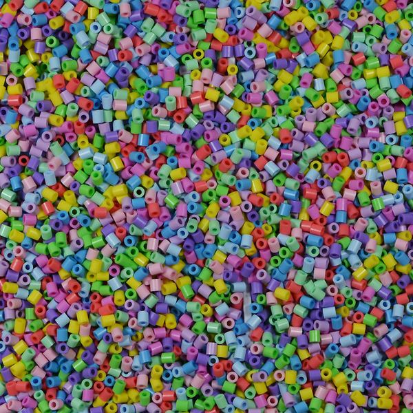 Bügelperlen im Eimer, pastell, 30.000 Stück