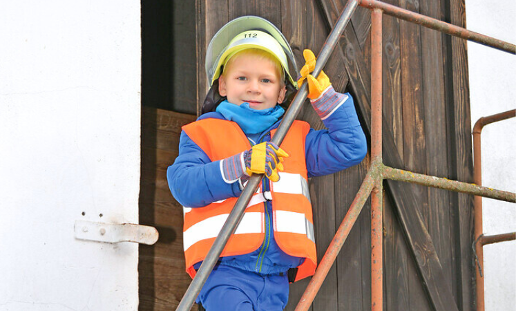 Person, Arbeiter, Schutzhelm, Weste, Rettungsweste