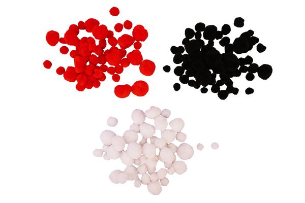 Pompons, Konfetti, Filzkugeln, Bastelperlen, bunte Farben