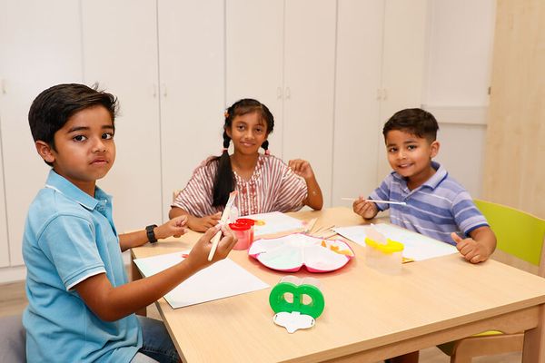 Farbbecher mit Deckel & Umfallschutz, 4er Set Farbbecher mit Deckel & Umfallschutz, 4er Set