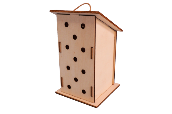 Marienkäferhäuser aus Holz, 2 Stück