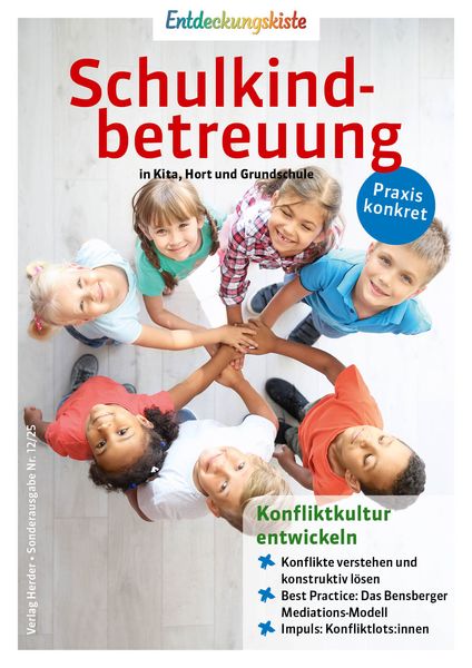 Schulkindbetreuung, Kinder, Gruppe, Hände zusammengreifen, Bilderbuch/Logo nicht sichtbar