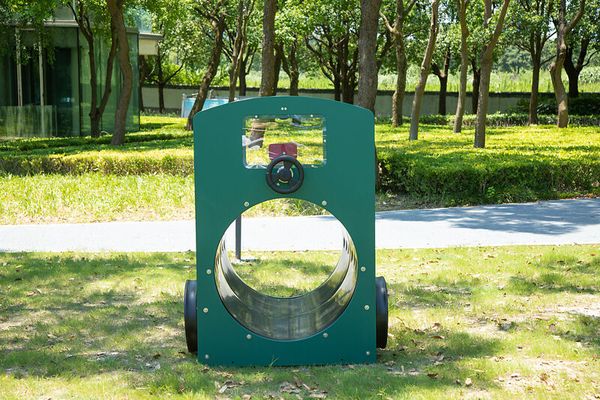 Kriechtunnel Lokomotive