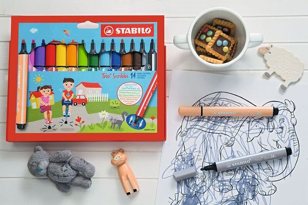 STABILO Trio Scribbi, Gefederter Dreikant-Filzstift, 14er Etui