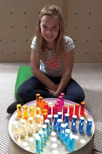 Kind, Mädchen, Brettspiel, bunt, Farben