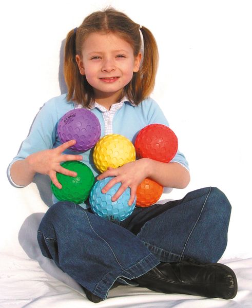 Allroundbälle E-Z-Balls 6er-Set mit Ventil, Ø 10 cm, weiche u. griffige Oberfläche, Gewicht 80 g Allroundbälle E-Z-Balls 6er-Set mit Ventil, Ø 10 cm, weiche u. griffige Oberfläche, Gewicht 80 g