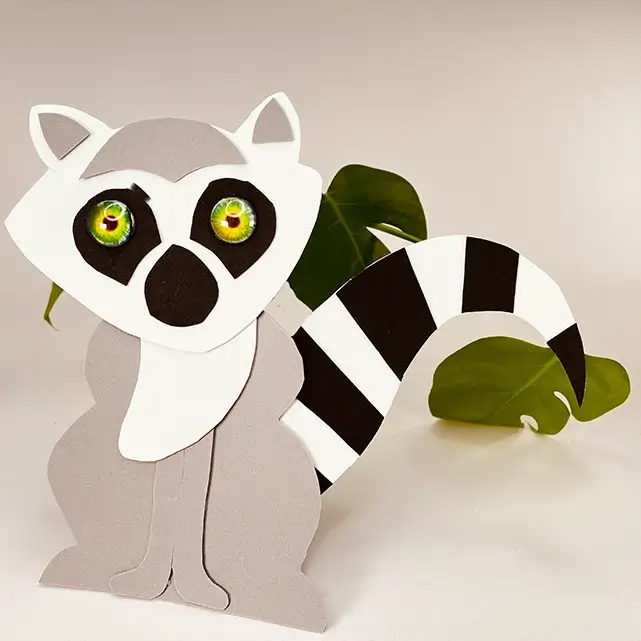 Selbst gebastelter Lemur