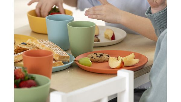 BETZOLD Geschirr-Set aus biobasiertem treeNside-Material, 3-teilig