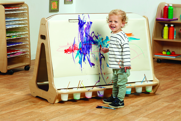 Doppelseitige Staffelei für Vier, BxTxH: 116,2 x 60 x 81 cm, ab 18 Monate, Varianten wählbar Doppelseitige Staffelei für Vier, BxTxH: 116,2 x 60 x 81 cm, ab 18 Monate, Varianten wählbar