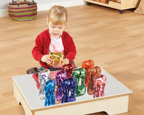 Spielzeugfigur, Elefanten, Tischspiel, Reflexmlumination, Kunststofffigur