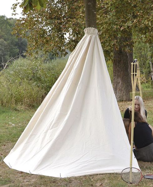 Baum-Tipi inkl. Heringe Baum-Tipi inkl. Heringe