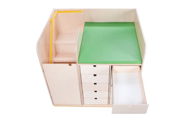 Wickeltisch Willy mit 10 Schubladen und Treppe links Wickeltisch Willy mit 10 Schubladen und Treppe links