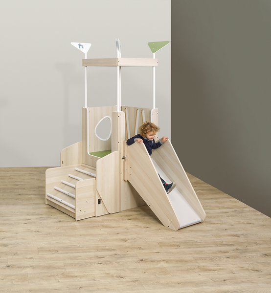 MATHOU Mobiles & platzsparendes Spielpodest mit Treppe oder Aufstieg & Rutsche, versch. Farben, ab 18 Monaten