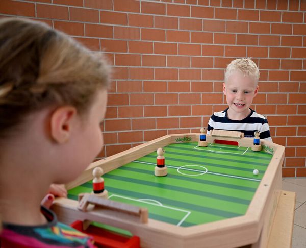 WeyKick Magnetfußball-Stadion, 2-4 Spieler, ab 3 Jahre