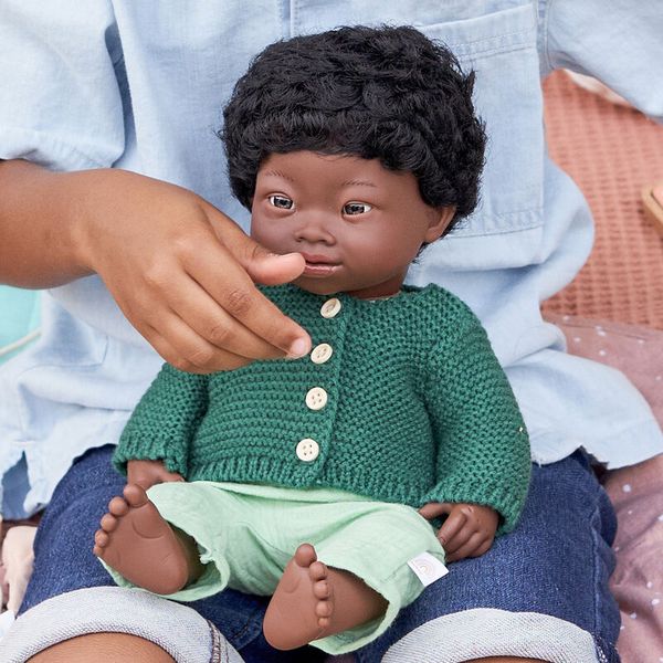 baby doll, strickjacke, grüne cardigan, knöpfe, weiches spielzeug