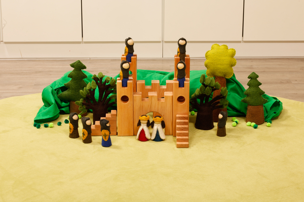 BAUSPIEL Ritterburg, 10 teilig BAUSPIEL Ritterburg, 10 teilig