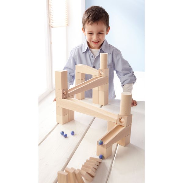 Holzbausteine, Konstruktion, Kinderspielzeug, Bolzenverbindung, Holzspielzeug