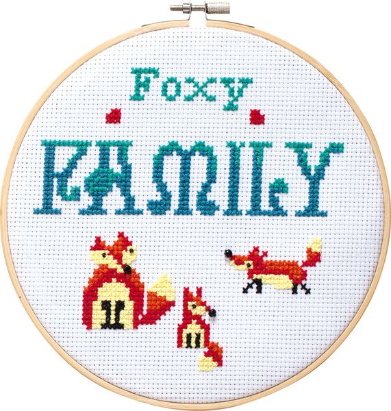 FOLIA Stickgarn, 52 Stränge à 8 m, 26 Farben sortiert FOLIA Stickgarn, 52 Stränge à 8 m, 26 Farben sortiert