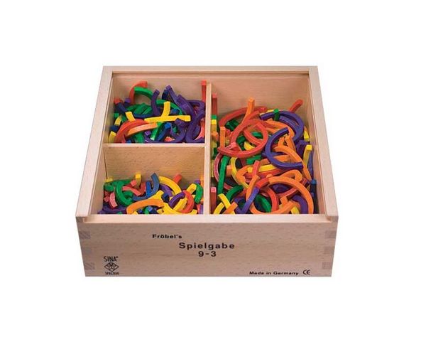 Holzbox, Spielzeug, Ringe, farbige Ringe, Sortierbox