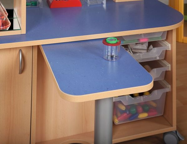 Experimentierturm, 120 x 160 x 70 cm Experimentierturm, 120 x 160 x 70 cm