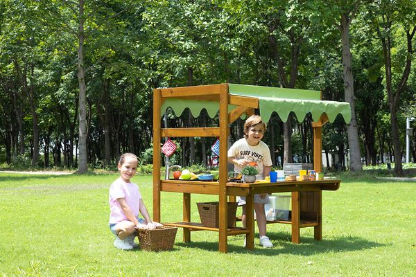 Outdoor Kiosk