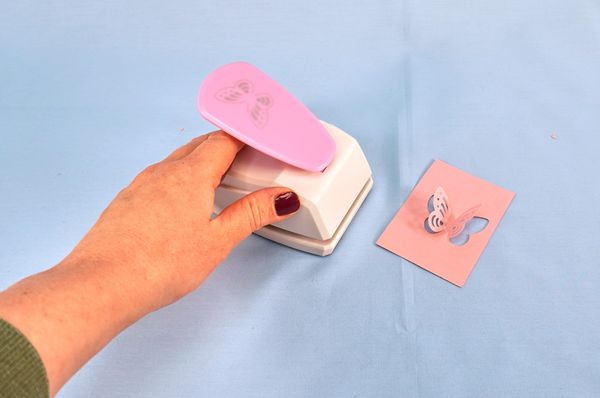 XXL-Wunder- & Konfettilocher, Schmetterling, Motiv ca. 3,8 cm  XXL-Wunder- & Konfettilocher, Schmetterling, Motiv ca. 3,8 cm