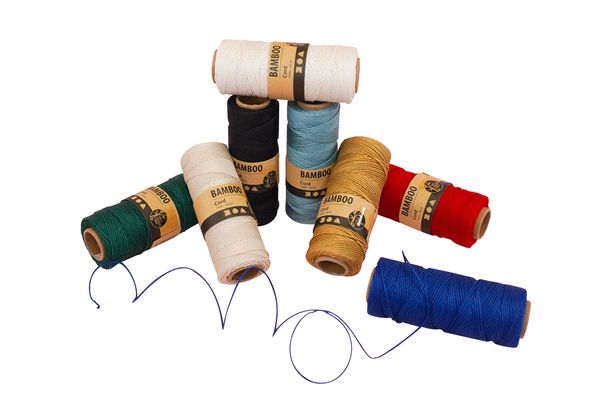 Bambuskordel, 100% Bambusfaser, 8 Rollen farbig sortiert, je 65 m (SONDERANGEBOT)