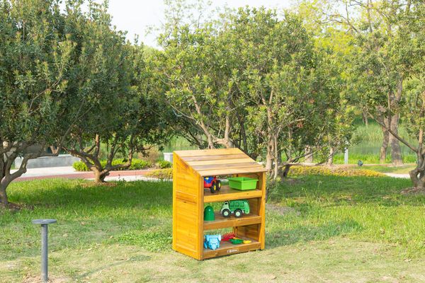 Outdoor-Regal mit geschlossener Seite, L/B/H 81 x 50 x 101 cm