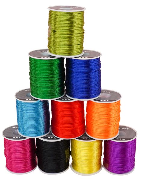 Satinband-Set 2 mm, 10 kräftige glänzende Farben, 10 Rollen à 50 m Satinband-Set 2 mm, 10 kräftige glänzende Farben, 10 Rollen à 50 m