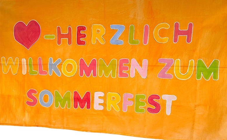 Titelbilder der Bastelanleitung für ein Willkommensbanner