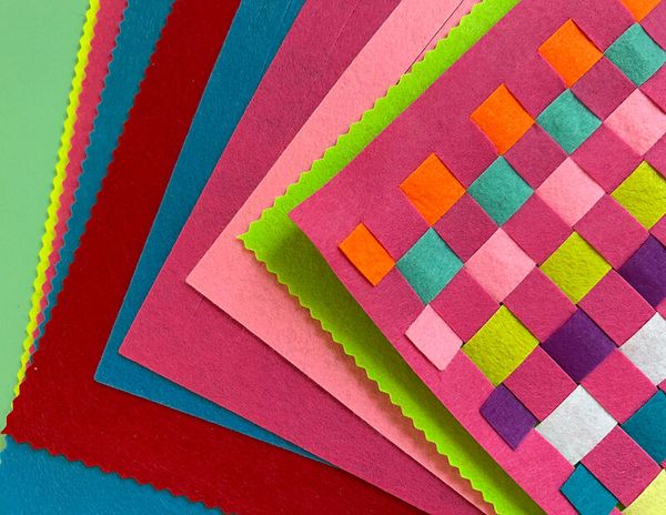 Filz-Platzdeckchen "Zum Fädeln" Filz-Platzdeckchen "Zum Fädeln"