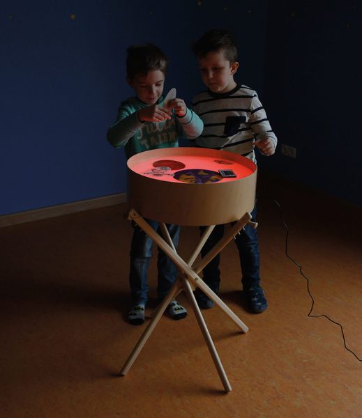 Leuchtkübel mit Fernbedienung (47 cm) Leuchtkübel mit Fernbedienung (47 cm)