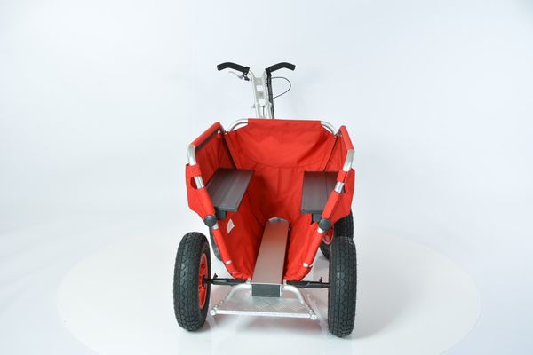 RAMBLER Krippenwagen Explorer 80, 6-Sitzer, rot RAMBLER Krippenwagen Explorer 80, 6-Sitzer, rot