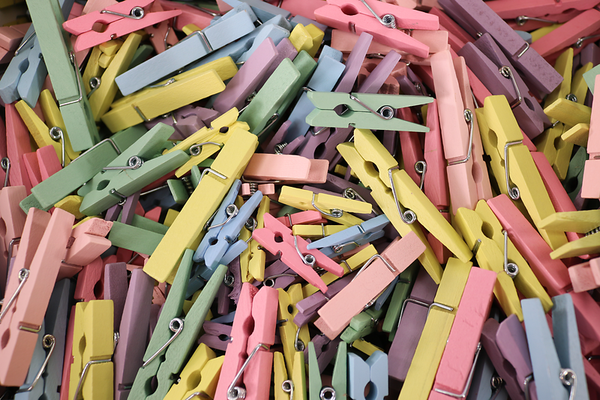FOLIA Holzklammern, 2,5-5 cm, Großpackung, 480 Stück, Farbe wählbar